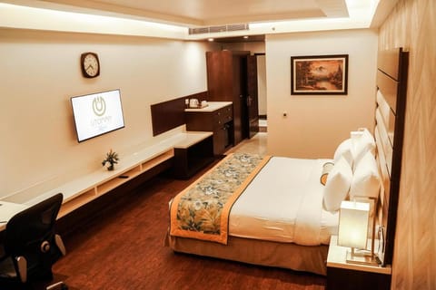 Utopian Luxe Hotel in Lucknow