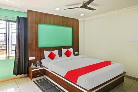 OYO Flagship Hotel Days Inn Premium Hotel in Bhubaneswar