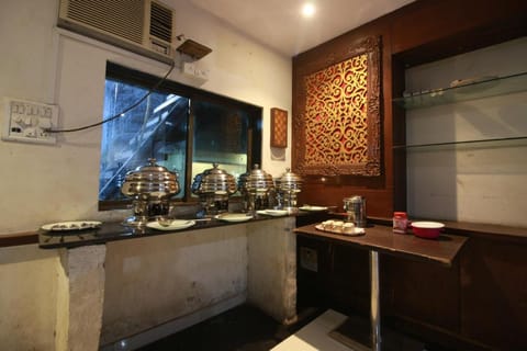 Hotel Nest Inn Residency - Bhiwandi Vacation rental in Thane