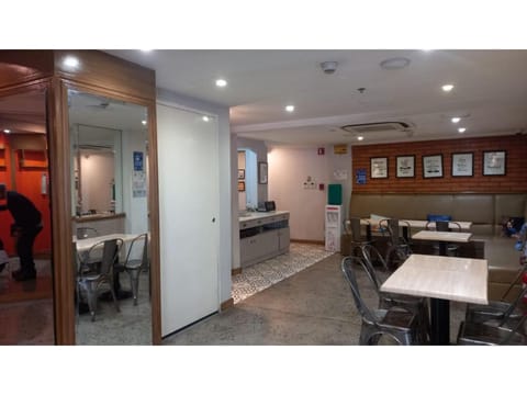 Capital O 1010 Hotel Vacation rental in Muntinlupa