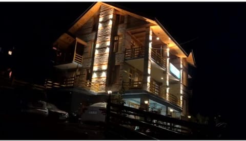 Chichoga Heights Vacation rental in Manali