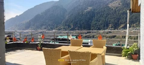 Collection O 33096 Hotel Shuru Palace Hotel in Himachal Pradesh