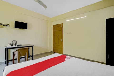 Flagship Vr Nooranad Residency Hotel in Kerala