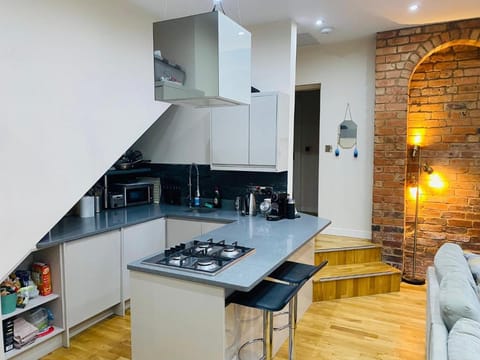 Luxury Apartment In Jewellery Quarter Apartment in Birmingham