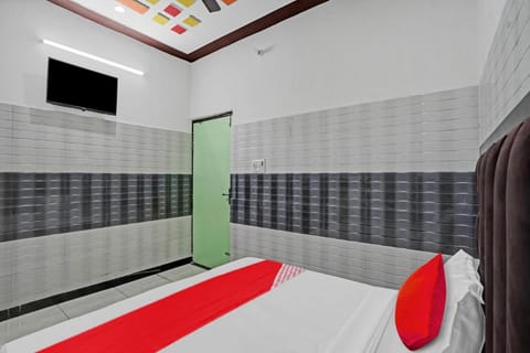 OYO Flagship 80810 Hotel H N J Hotel in Uttarakhand