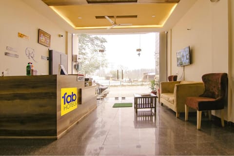 FabHotel GK Prive Vacation rental in Chandigarh