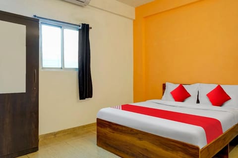 OYO Guest Inn Vacation rental in Pune