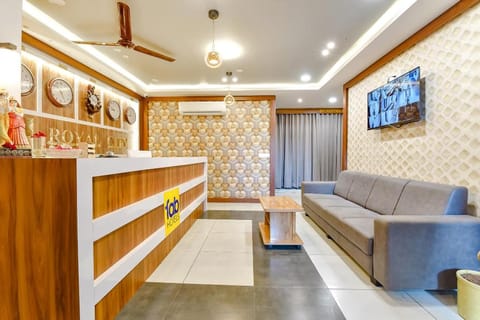 FabHotel Royal City Vacation rental in Vadodara