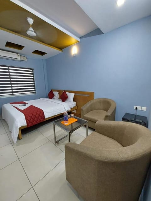 Sharp Suites Hotel in Kochi