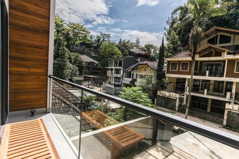 The Banyu House  Peaceful & Cozy  Sarijadi  3  Vacation rental in Parongpong