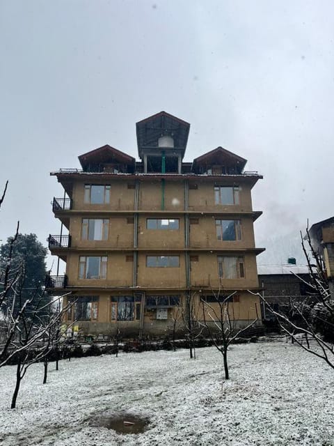 The Village Stay N Cafe Vacation rental in Manali