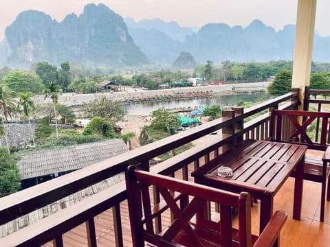 Hana Riverside Hotel Vacation rental in Vang Vieng