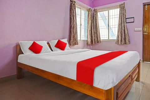 OYO Flagship 81022 Rrr Inn Hotel in Puducherry, India