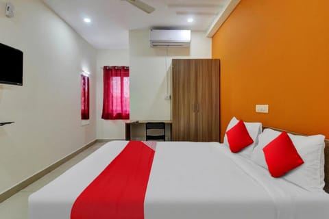 OYO Athidhi Stay Inn Vacation rental in Hyderabad