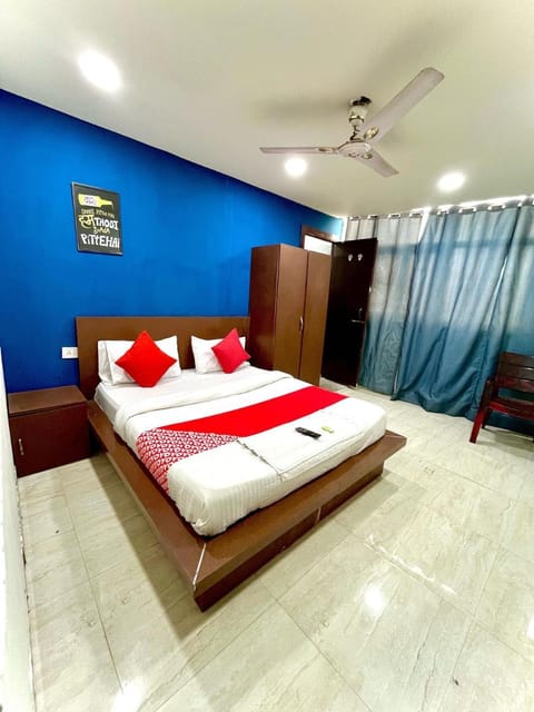 OYO 80774C Yaduvanshi Inn Vacation rental in Noida