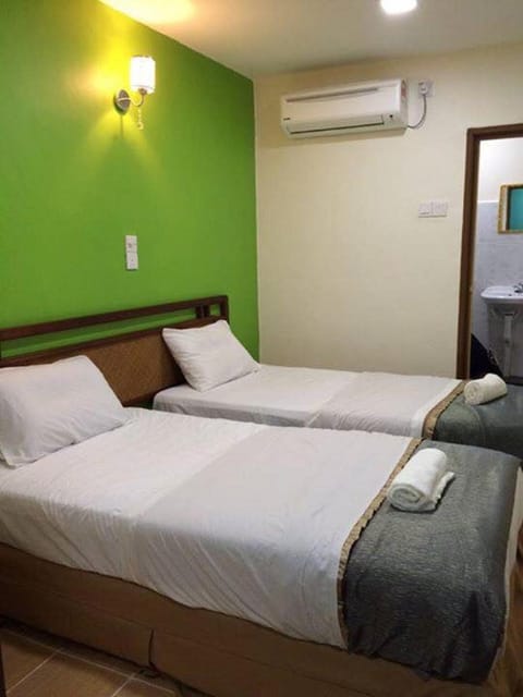 OYO 90742 I-home Hotel Hotel in Perak Tengah District