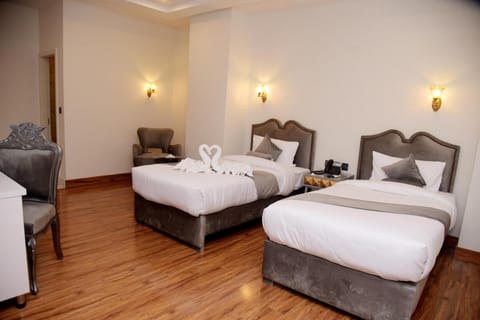 The Rich Hotel & Apartments Vacation rental in Lahore