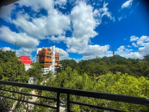 H Flower Hotel and Villa Đa Lat Vacation rental in Dalat