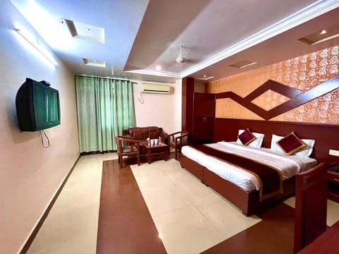 Saubhagya Inn Hotel in Lucknow