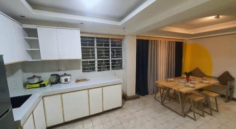 BAGUIO CAMELLA BIG BROTHER HOUSE Vacation rental in Baguio