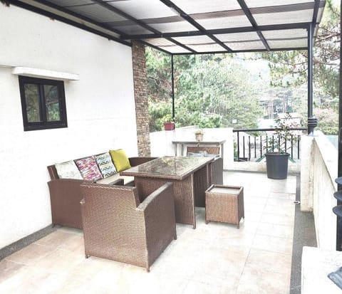 Budget Friendly Baguio Home Stay Condo in Baguio
