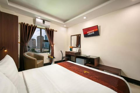 Bay Luxury - Nhan Hoa Hotel Hotel in Hanoi