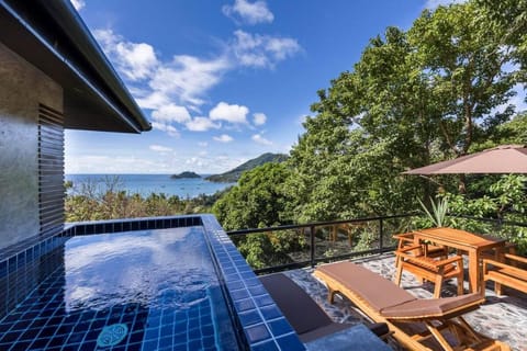 BlueView Villa, Amazing 3-Bedroom, Sea View Villa, Villa in Ko Tao