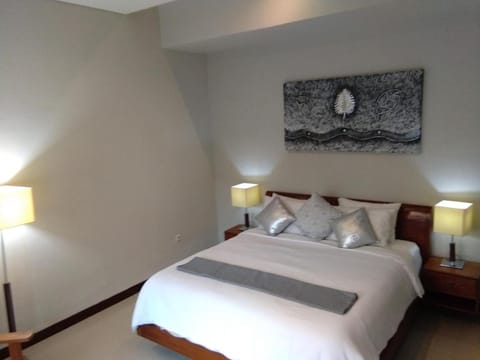 5 Bedroom Family Villa at center line Bali Vacation rental in Kuta