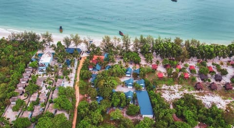 Mad Monkey  Koh Rong  Vacation rental in Sihanoukville