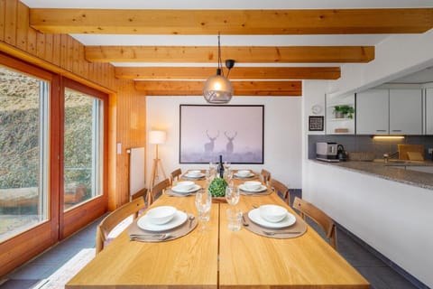 Chalet Theo Family retreat Contemporary design Vacation rental in Riddes