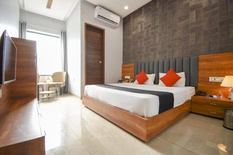 Capital O 73918 Royal Maple Vacation rental in Ludhiana