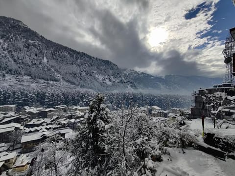 Hotel Ambika Bliss Manali Vacation rental in Manali