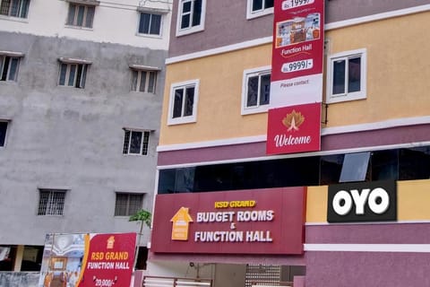 Capital O Sri Sai Grand Inn Vacation rental in Vijayawada