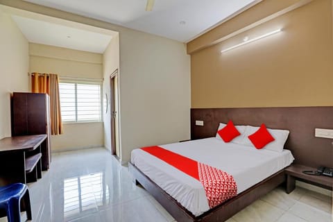 OYO Flagship Srk Palace Vacation rental in Mysuru