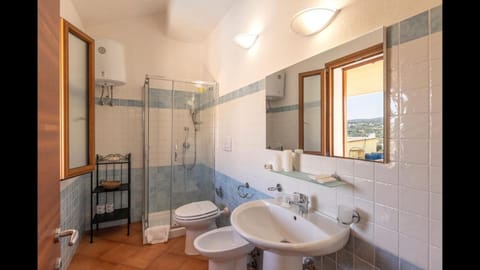 Relaxing Cristal Blu Studio sleeps 4 Vacation rental in Santa Teresa Gallura