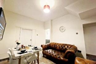 WhereToStay Cosy 3bed House Vacation rental in Barrow-in-Furness