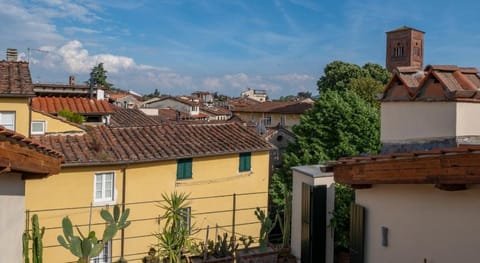 My GuestHouse Vacation rental in Capannori