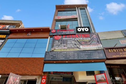 OYO Flagship Hotel Cloud Inn Vacation rental in Gurugram