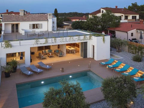 Modern villa with sea view and private pool Vacation rental in Varoš