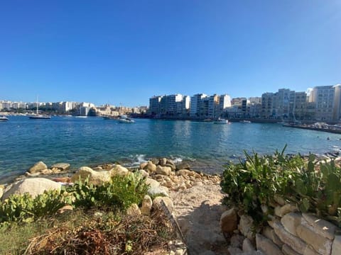 86 Spinola Bay Vacation rental in Saint Julians