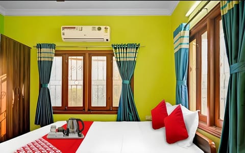 Rooms Solution Shapoorji Vacation rental in Kolkata