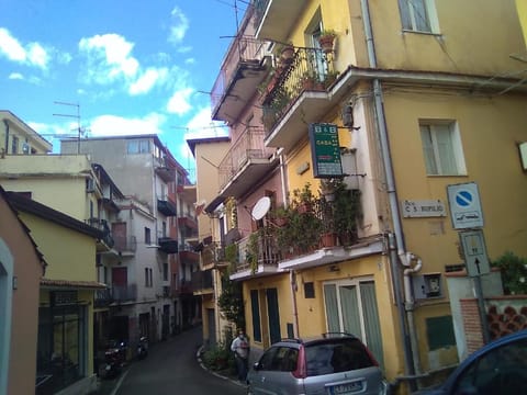 Large Room For five people Vacation rental in Taormina