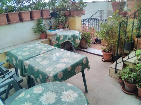 Large Room For five people Vacation rental in Taormina