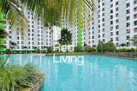 RedLiving Apartemen Green Lake View Ciputat - Aurora Rooms Vacation rental in South Jakarta City