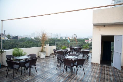 Wish Leisure Vacation rental in Noida