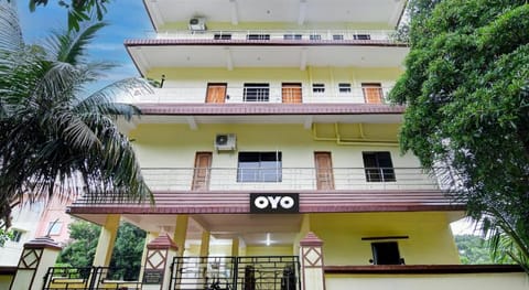 OYO Flagship Sri Balaji Guest House Vacation rental in Bhubaneswar