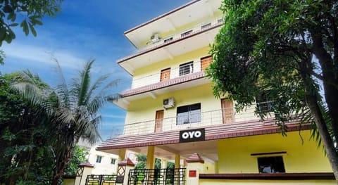 OYO Flagship Sri Balaji Guest House Vacation rental in Bhubaneswar