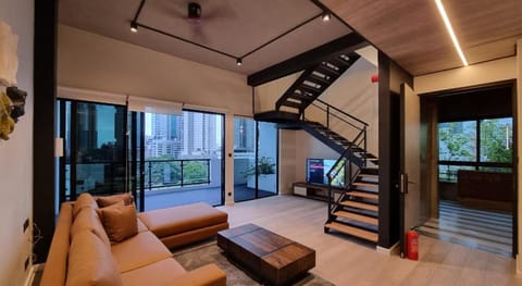 VAUX PARK STREET Extended Stay Suites & Apartments Vacation rental in Colombo