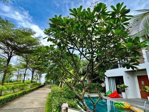 West Phu Quoc 3BR beach villa private pool Vacation rental in Phu Quoc