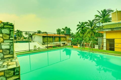 OYO Flagship Peppy Guest House Vacation rental in Calangute